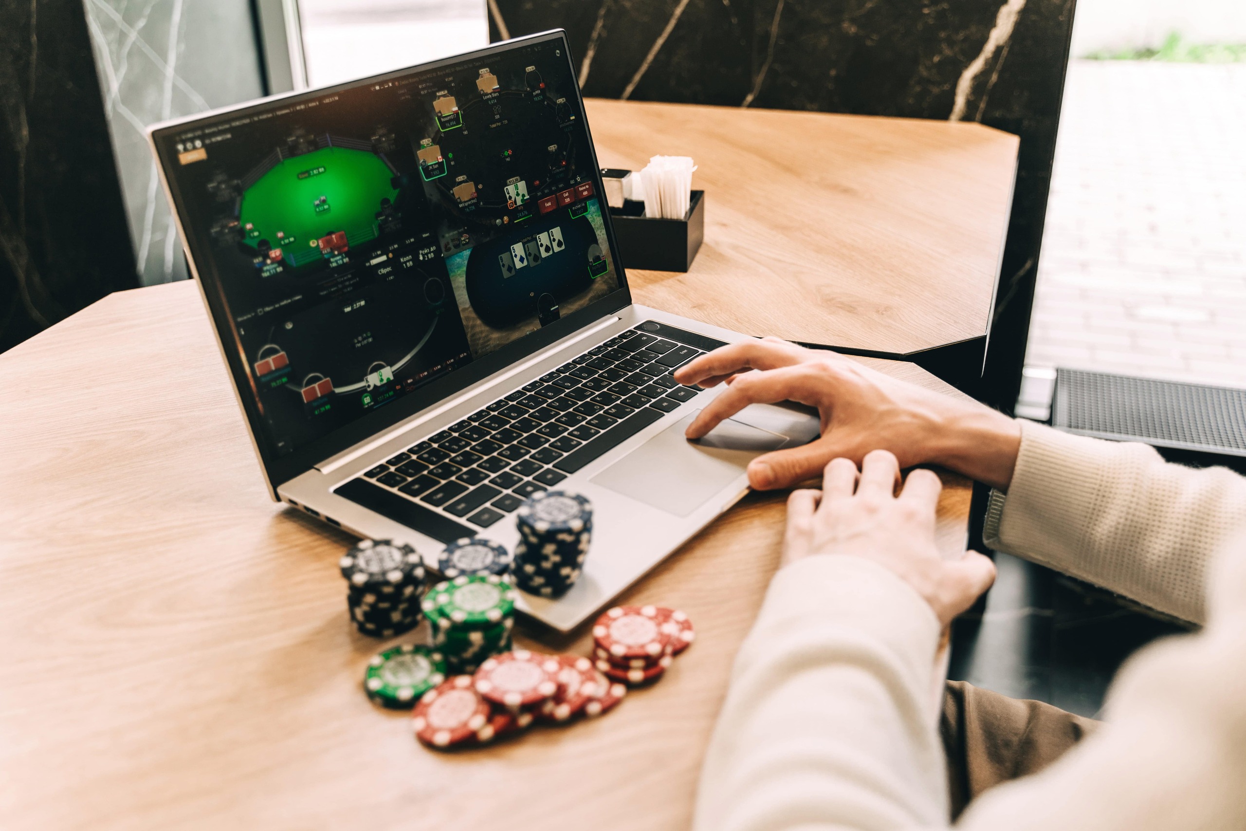 Decoding Online Casino Reviews: Spotting The Best Platforms For A Safe And Enjoyable Experience